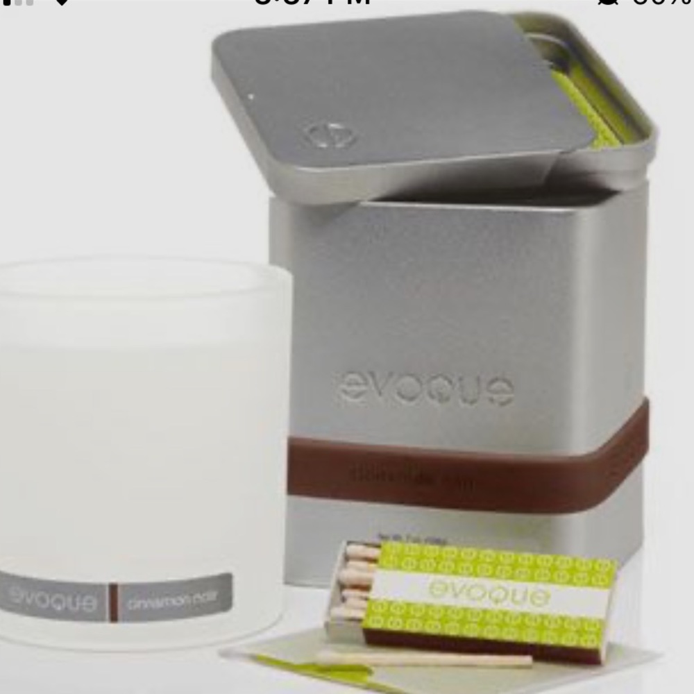 Evoque Cinnamon Noir Luxury Candle 7oz